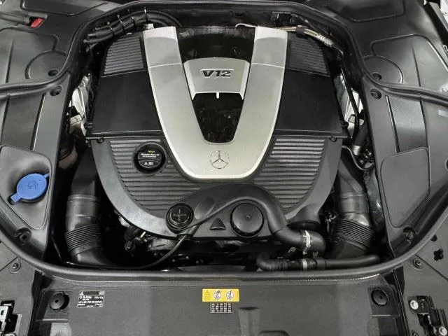 Mercedes-Benz S-Class photo 77