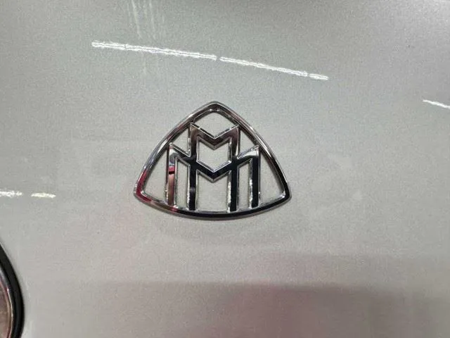 Mercedes-Benz S-Class photo 14