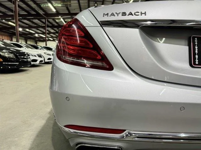 Mercedes-Benz S-Class photo 22