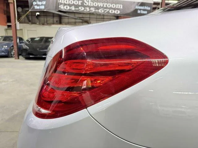Mercedes-Benz S-Class photo 25