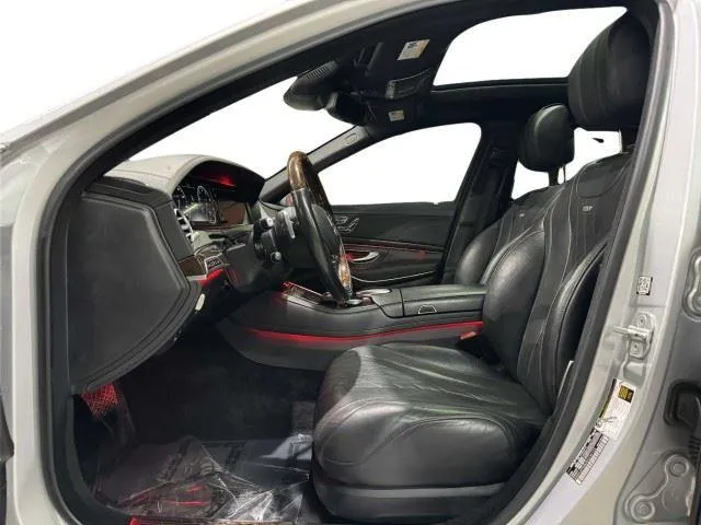 Mercedes-Benz S-Class photo 28