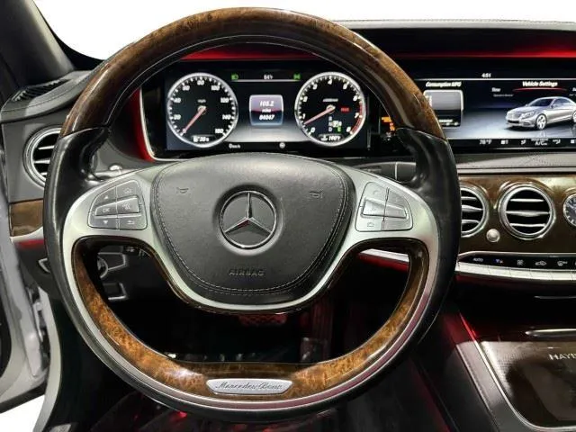 Mercedes-Benz S-Class photo 36