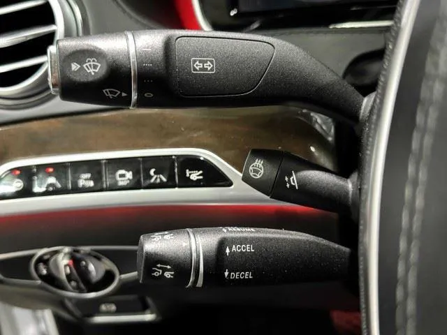 Mercedes-Benz S-Class photo 42