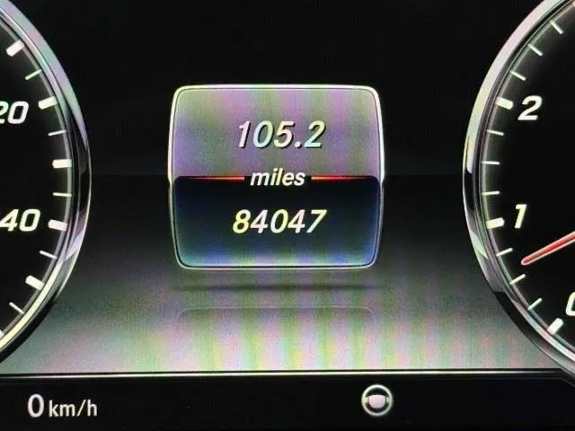 Mercedes-Benz S-Class photo 47