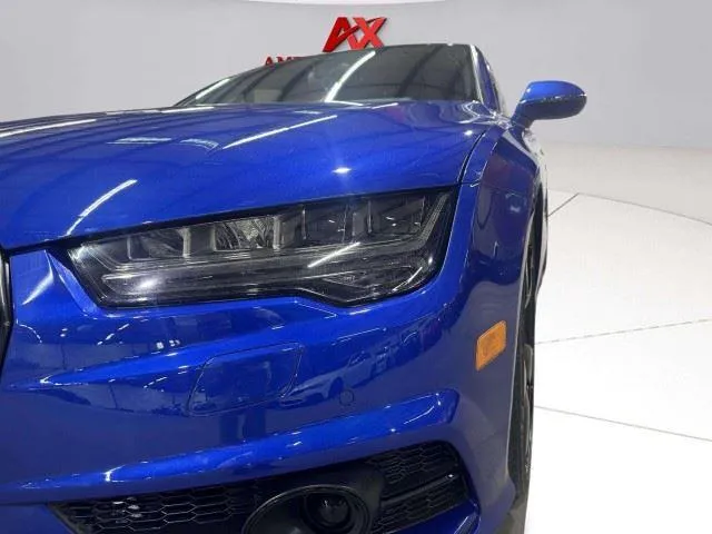 Audi S7 photo 11
