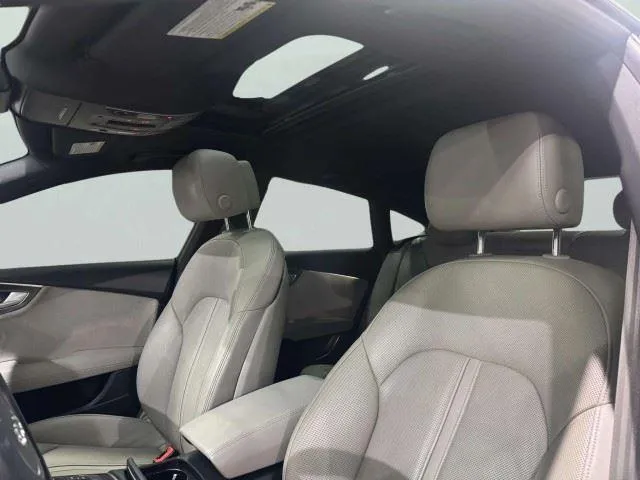Audi S7 photo 20
