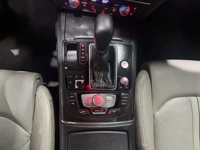 Audi S7 photo 25