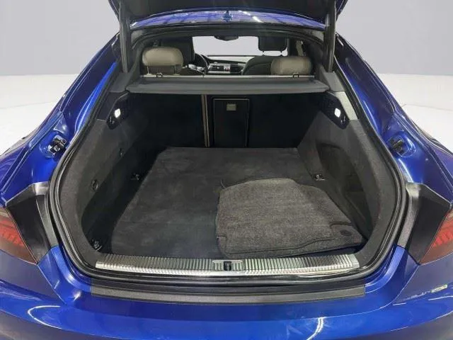 Audi S7 photo 34