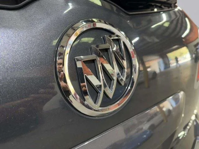 Buick Enclave photo 19