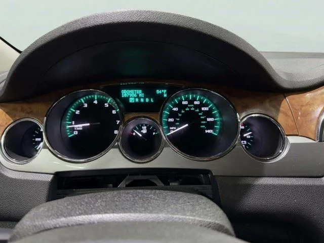 Buick Enclave photo 27