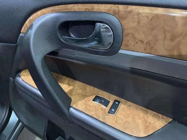 Buick Enclave photo 49