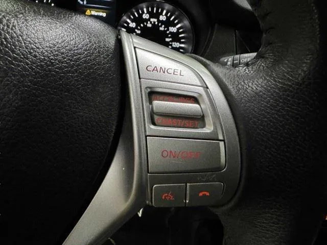 Nissan Rogue photo 32