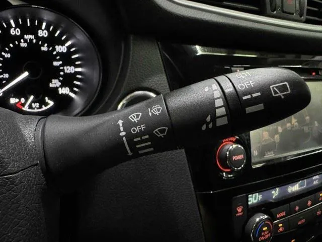 Nissan Rogue photo 33