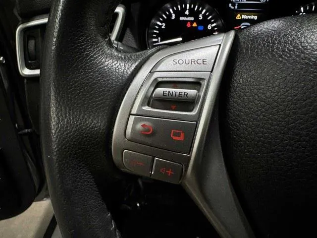 Nissan Rogue photo 34