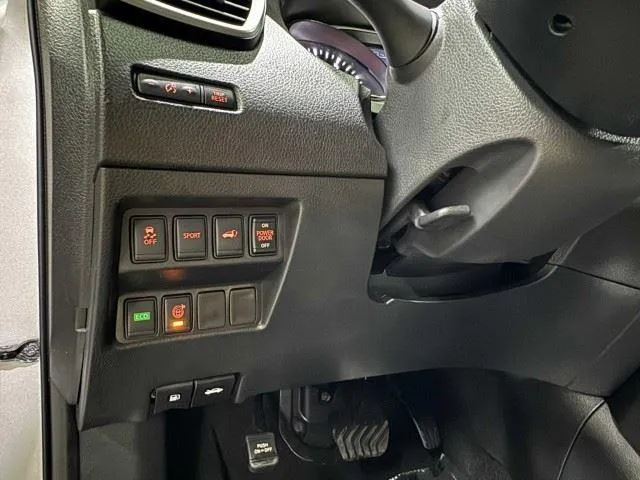 Nissan Rogue photo 36