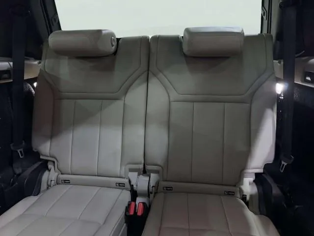 Land Rover Discovery photo 39