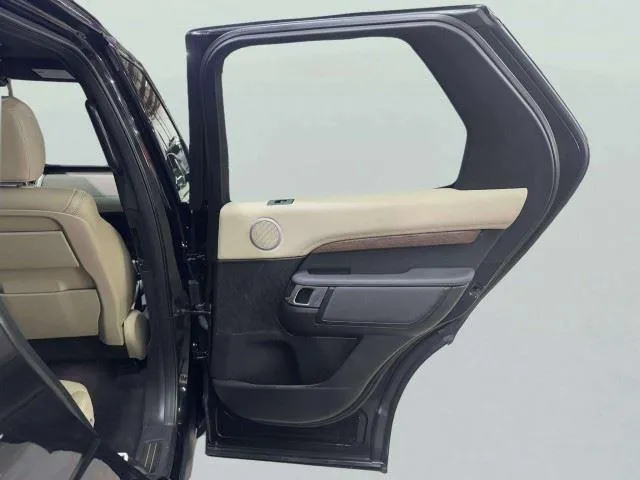 Land Rover Discovery photo 42