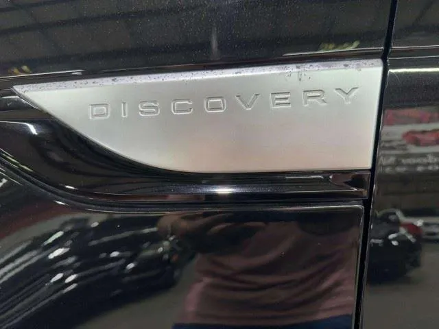 Land Rover Discovery photo 13