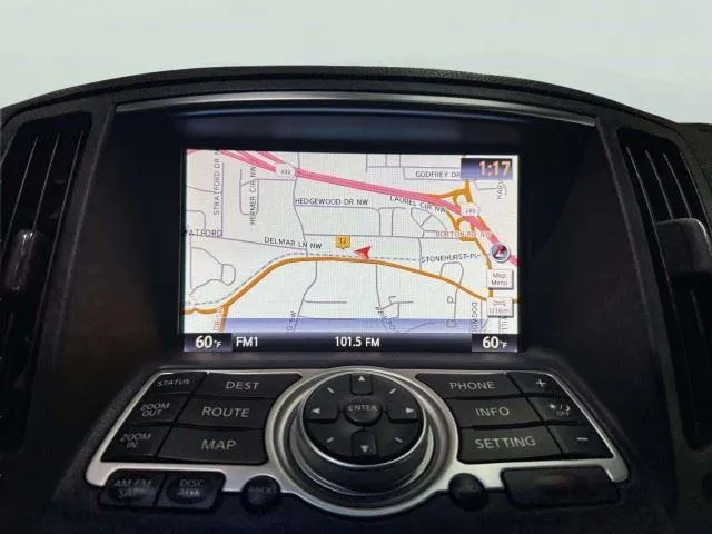 Infiniti Q60 photo 28