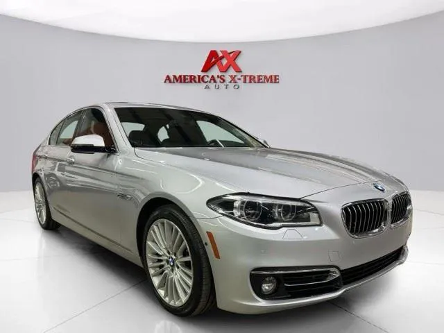 BMW 5 Series photo 8