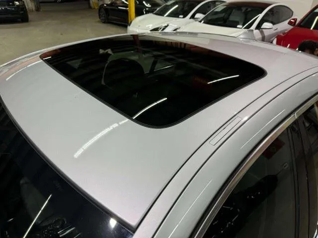 BMW 5 Series photo 13
