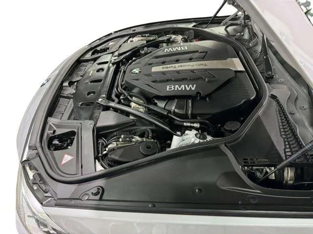 BMW 5 Series photo 48