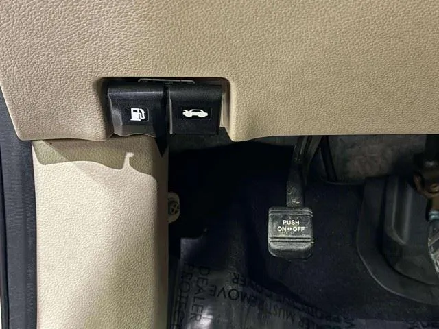 Nissan Rogue photo 43