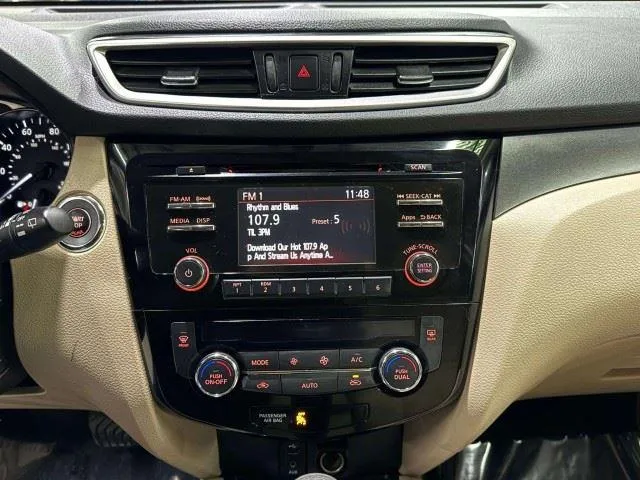Nissan Rogue photo 48