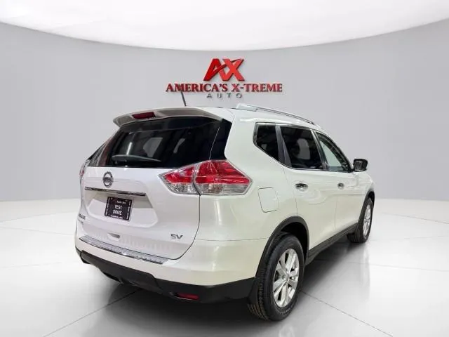 Nissan Rogue photo 8