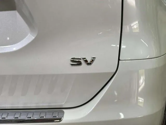 Nissan Rogue photo 22