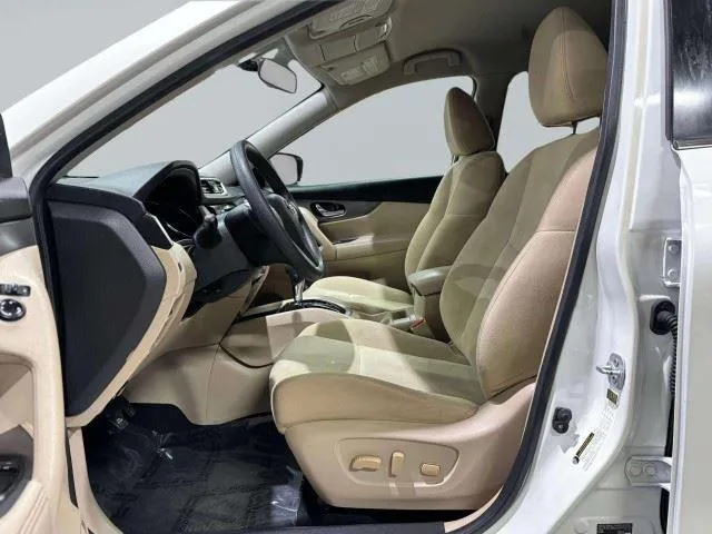 Nissan Rogue photo 27