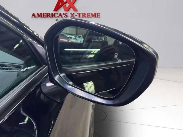 2023 Honda Civic Hatchback EX-L - Photo 19