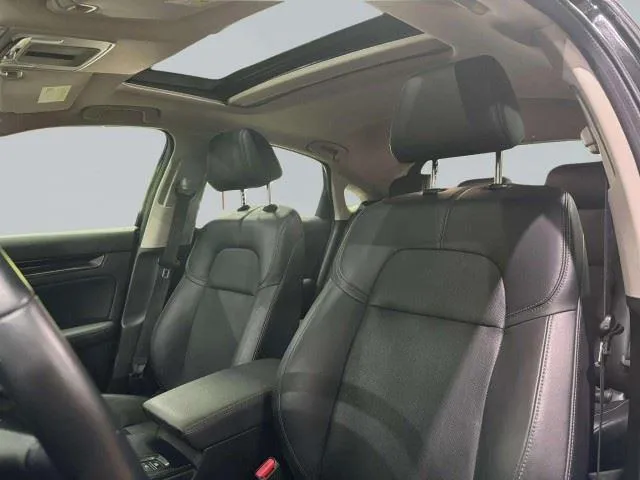 2023 Honda Civic Hatchback EX-L - Photo 28