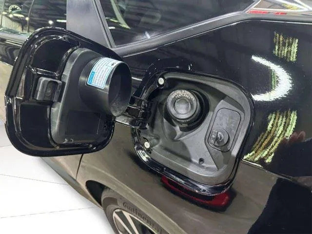 2023 Honda Civic Hatchback EX-L - Photo 62
