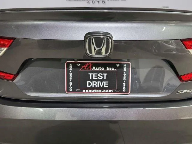 Honda Accord photo 15