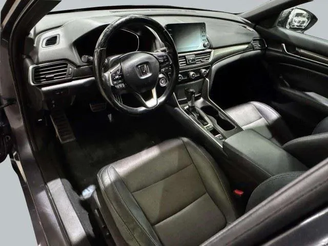 Honda Accord photo 22