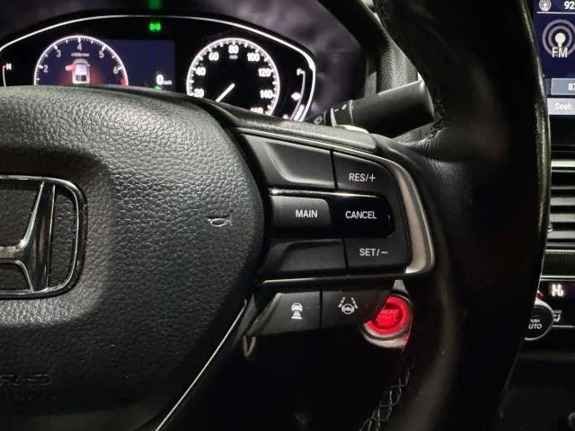Honda Accord photo 29