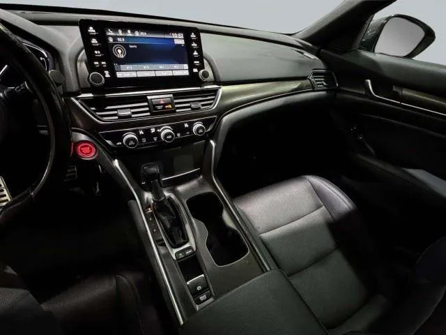 Honda Accord photo 39