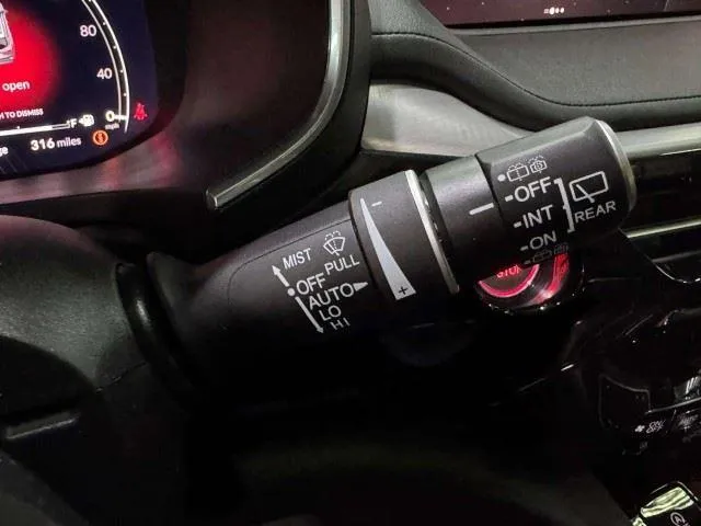 Acura MDX photo 24