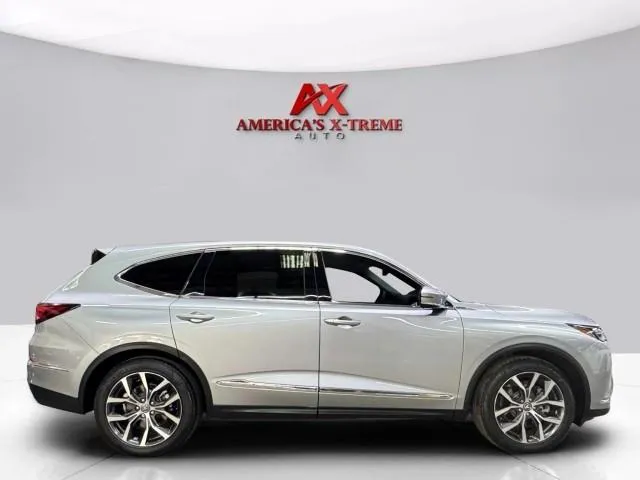 Acura MDX photo 9