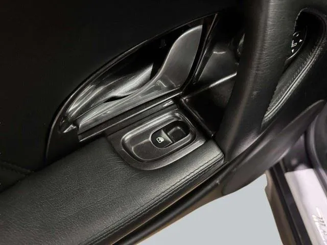 Maserati Quattroporte photo 37