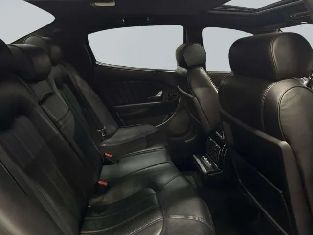 Maserati Quattroporte photo 48