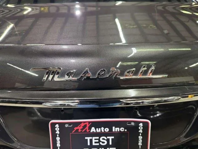 Maserati Quattroporte photo 16
