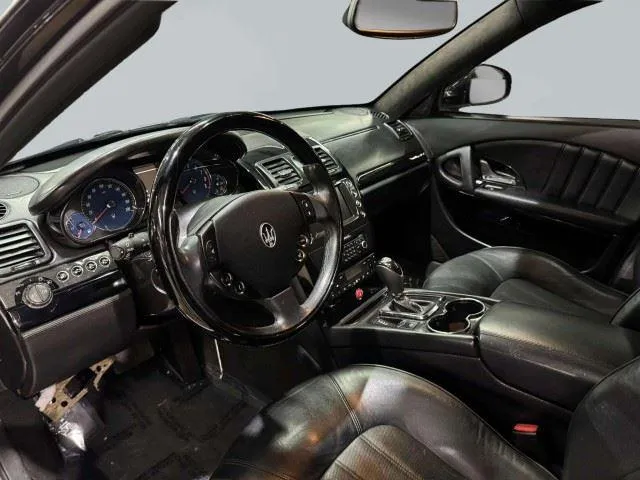 Maserati Quattroporte photo 23