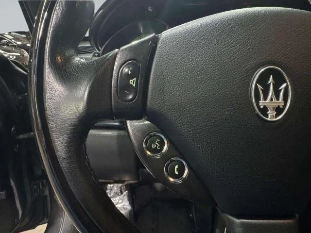 Maserati Quattroporte photo 27