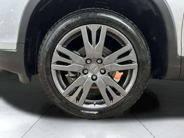 Honda Passport photo 67