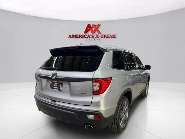 Honda Passport photo 8