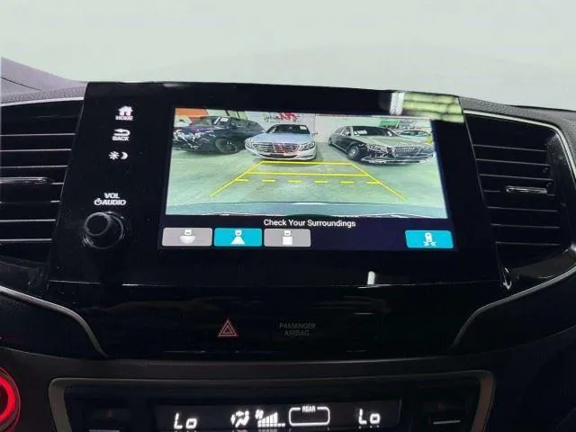 Honda Passport photo 27