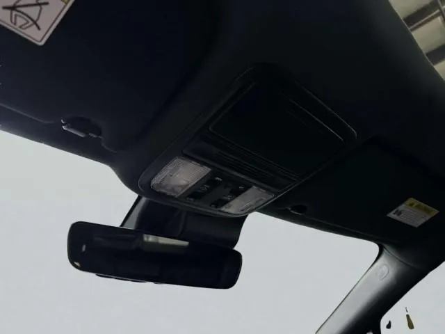 Honda Passport photo 28