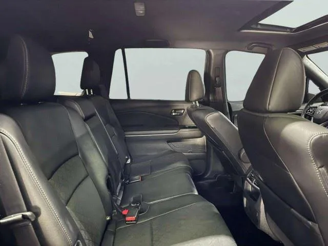 Honda Passport photo 41